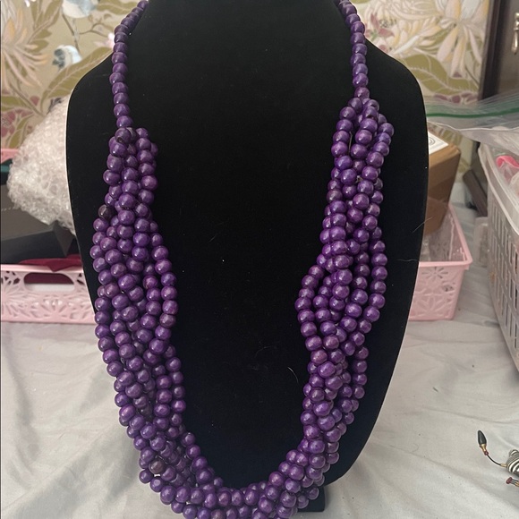 Jewelry - Chic Purple Beaded Necklace